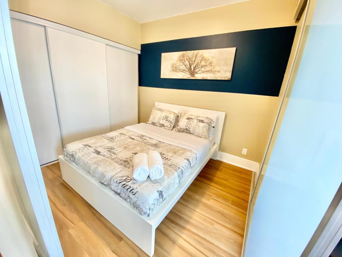 Front Street Suites Toronto Extérieur photo