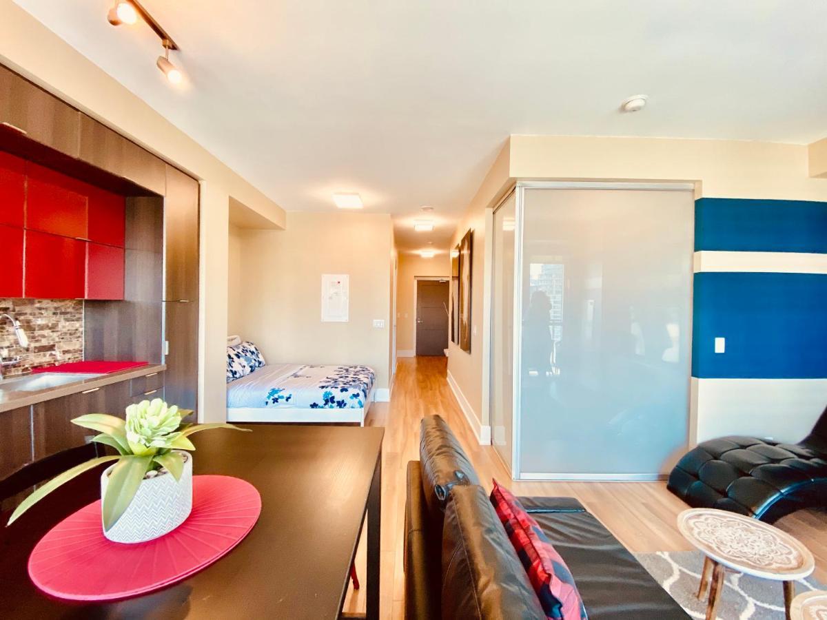 Front Street Suites Toronto Extérieur photo